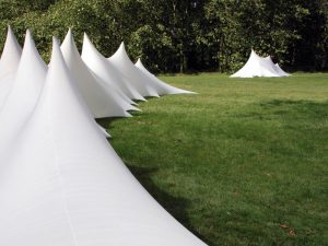 Dunes de lycra tendu scénographie espace
